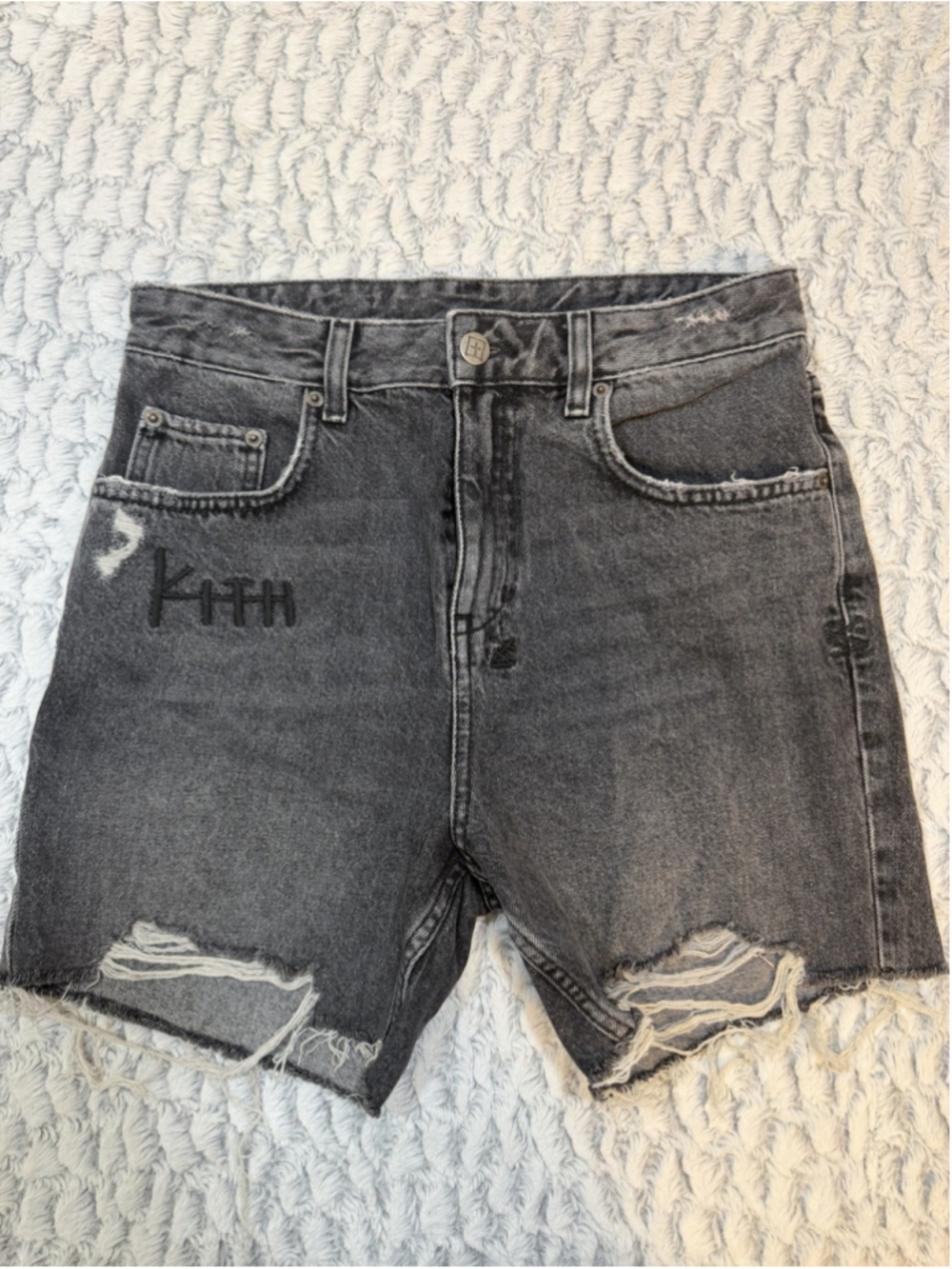 Ksubi Men's Black Distressed Denim Shorts Cotton Button 5-Pocket Flat Front